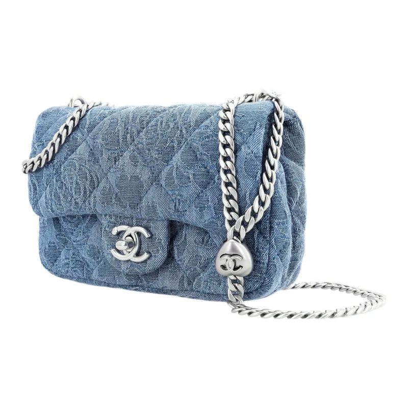 CHANEL 23P SS Washed Denim Flap Bag, Shoulder Bag, Crossbody Bag, No Zip Closure Included Trumpets Women's Washed Denim-1