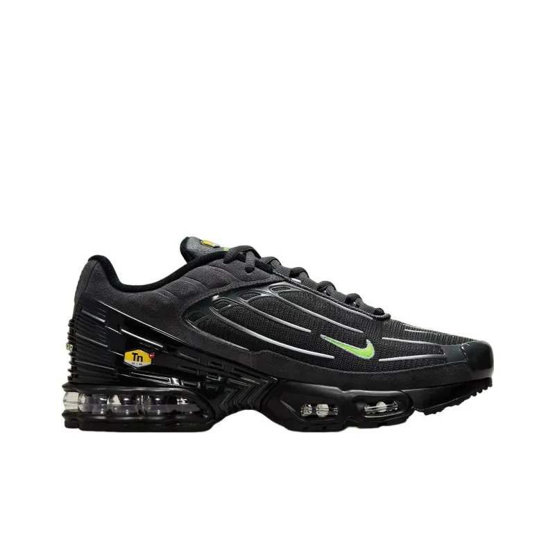 Nike Air Max Plus 3 Black Volt-1