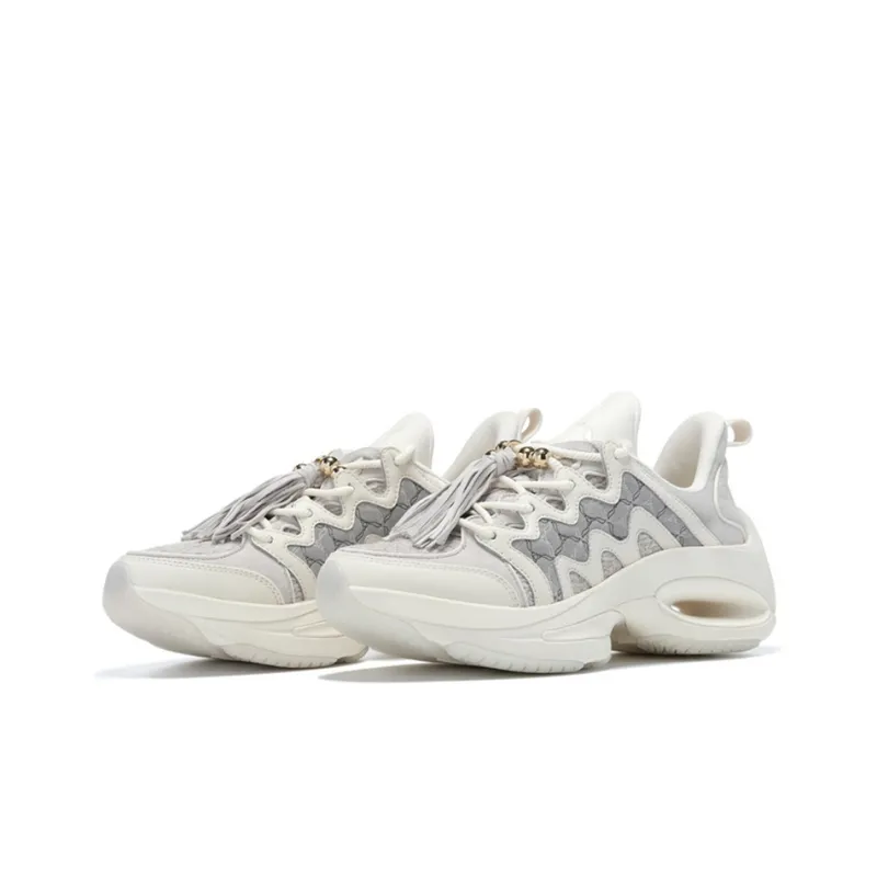 LI NING 1990 Heart Dance Rebound Low Top Sports Casual Shoes Women's Ecru-1