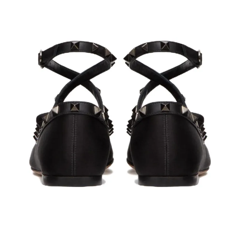 Valentino Garavani Rockstud Satin Ballerina Shoes-3