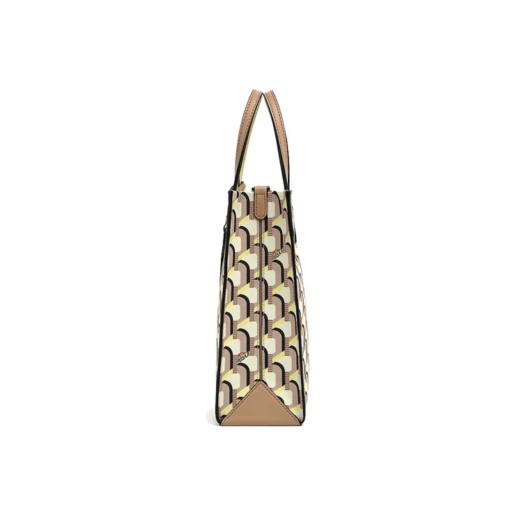 ROSA.K Handbags Cream-3