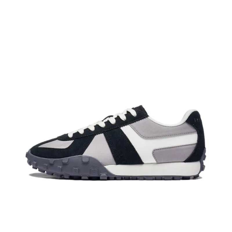 LiNing Yunchuan VTNG Anti-Slip And Wear-Resistant Lightweight Low-Top Sports Casual Shoes Women's Black Gray-0