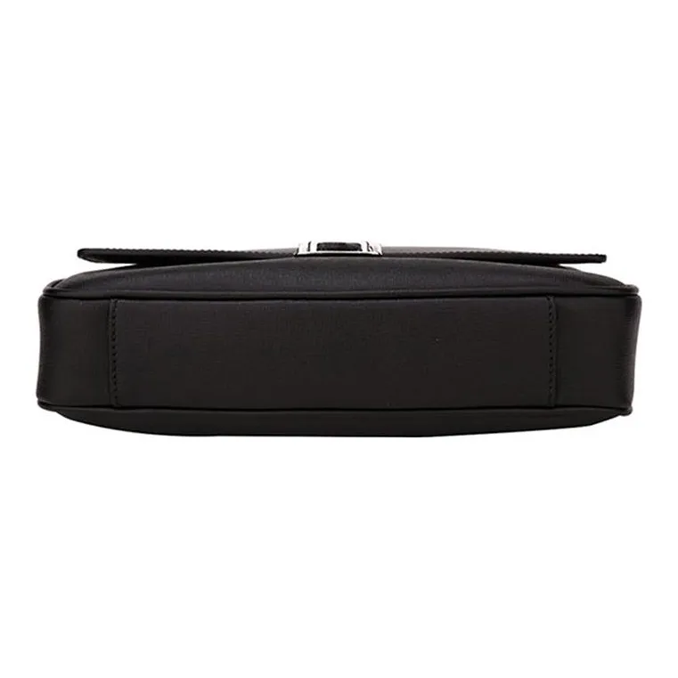 FENDI Leather Shoulder Bag Crossbody Bag Regular Women's Black-3