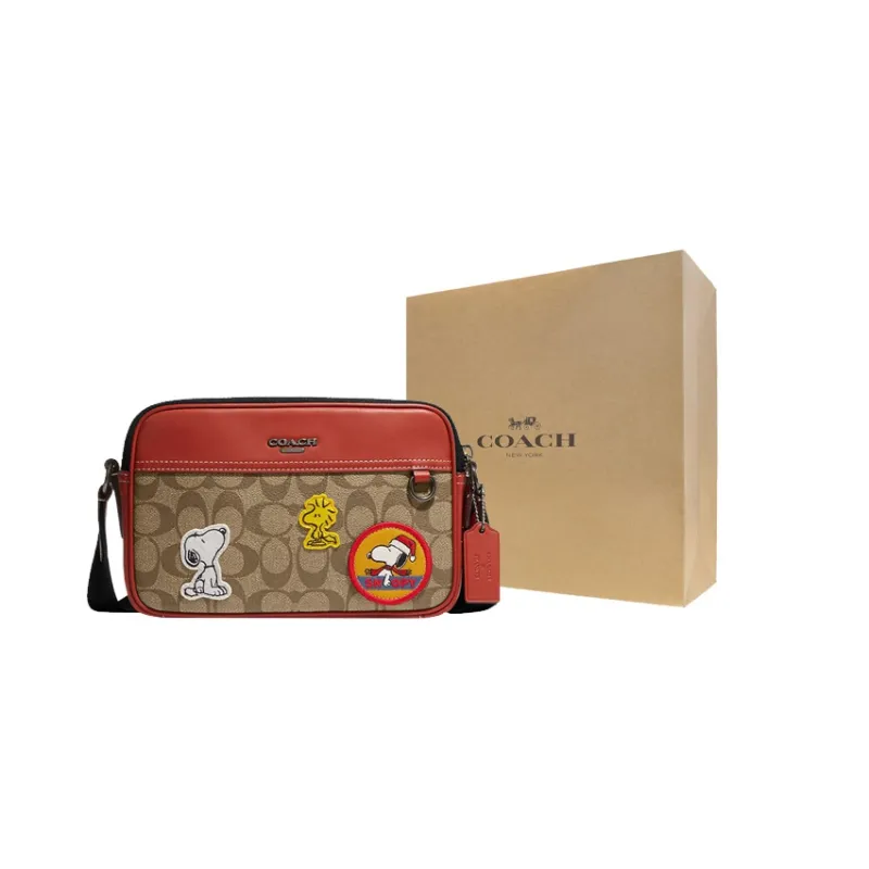 Snoopy X Peanuts X COACH Graham Shoulder Bags-5