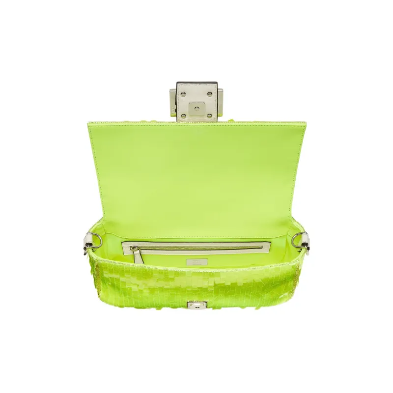 FENDI Baguette Handbags-3