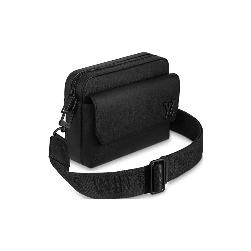 LOUIS VUITTON M24750 Fastline Messenger-1