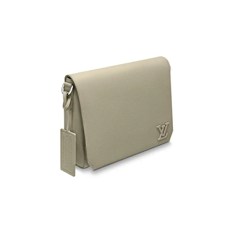 LOUIS VUITTON Takeoff Messenger-1