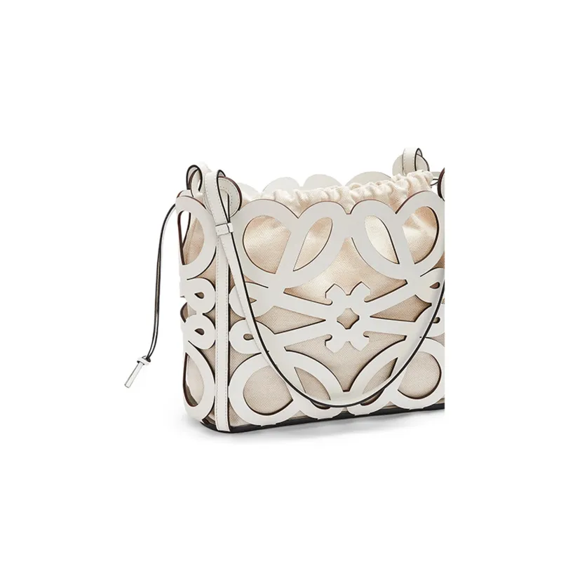 LOEWE Anagram Cow Leather Tote Bag Shopping Bag Handbag Small Size Women's White-4