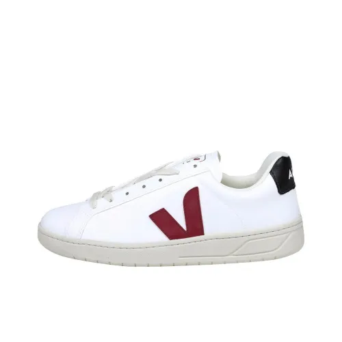 VEJA Urca CWL 'White Marsala'