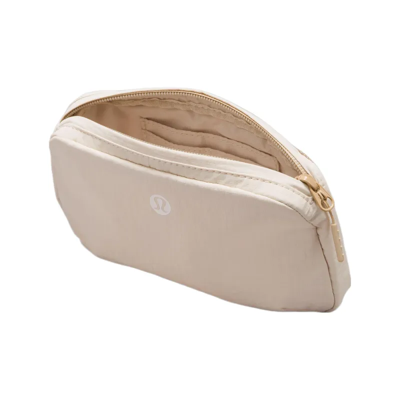 Lululemon Nylon Portable One Shoulder Crossbody Fanny Pack Backpack Women's Ivory & Light Camel-3