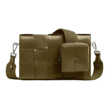 Bottega Veneta Medium Cassette With Versatile Strap Intreccio Mud