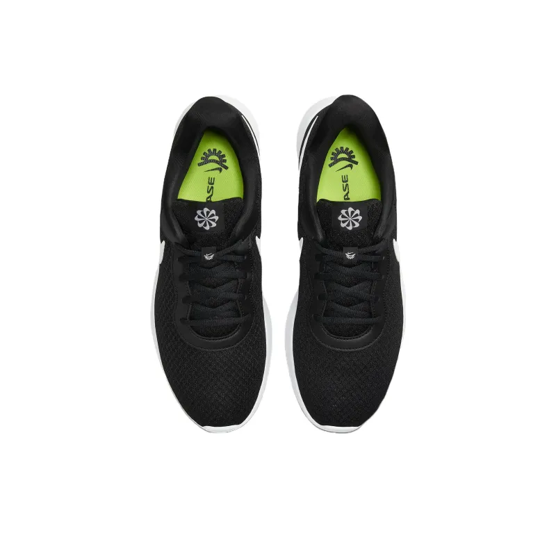 Nike Tanjun FlyEase 'Black'-3