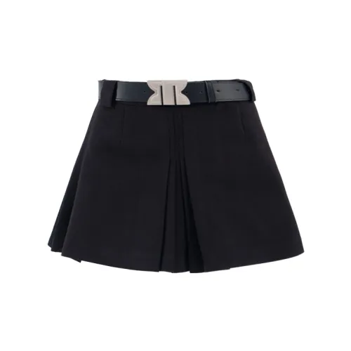 Ladiesfirst Casual Shorts Women's Black With Belt