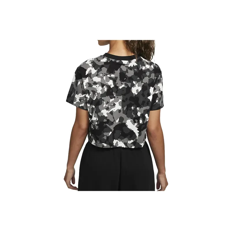 Nike T Shirts Women's Black-1