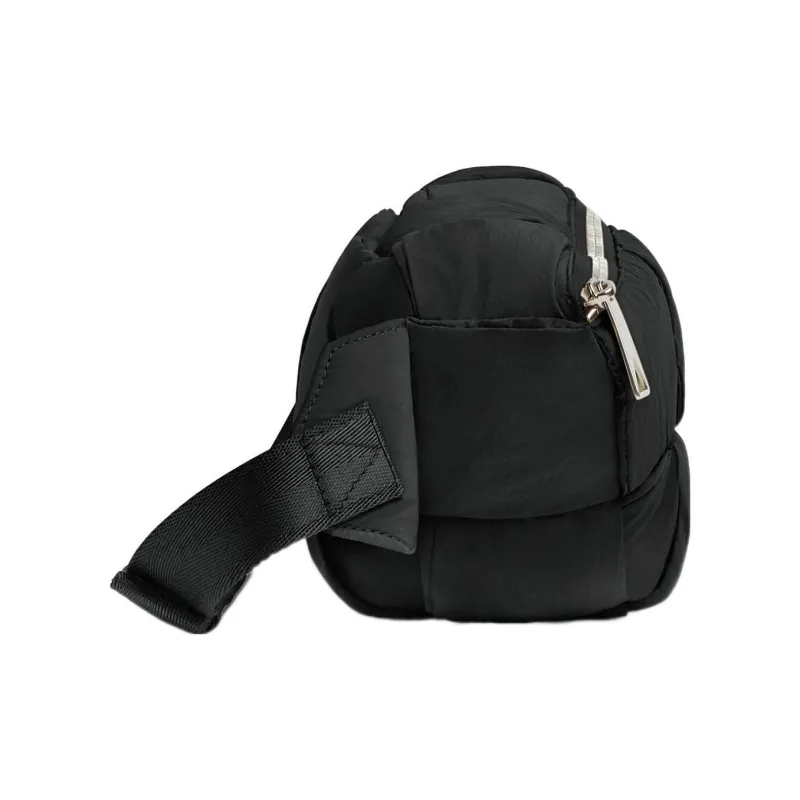 Bottega Veneta Cassette Bumbag Intreccio Black-1