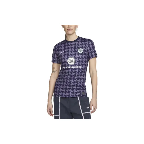 Nike T-Shirts Women's Valley Purple