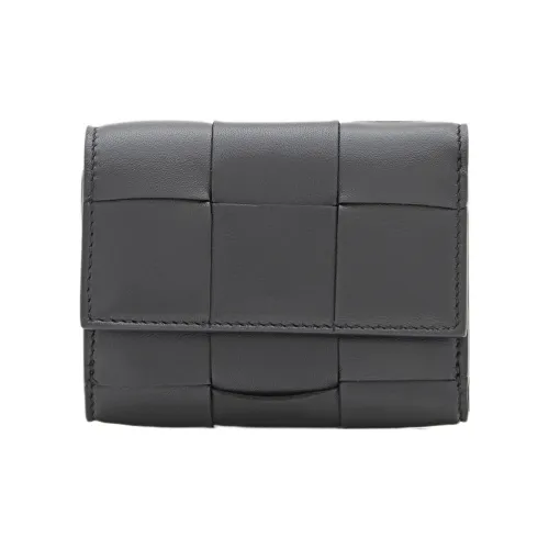 Square Zip Around Wallet