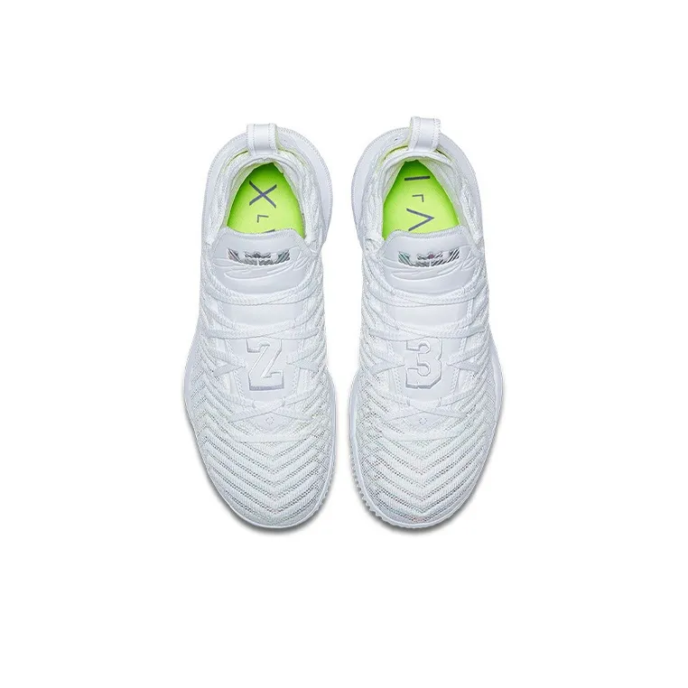 Nike Lebron 16 Ep 'Buzz Lightyear'-3