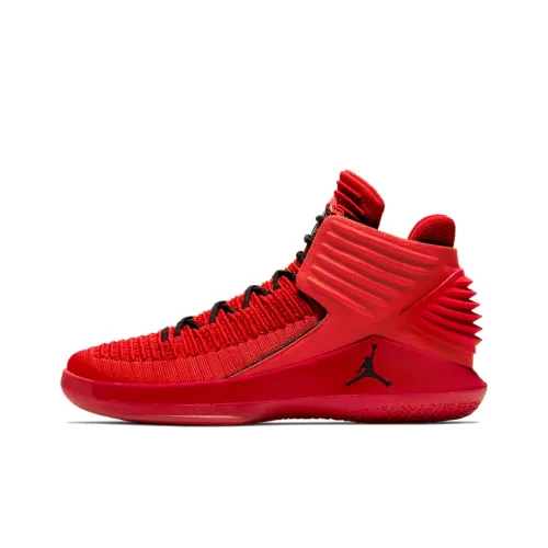 Jordan XXXII Rosso Corsa