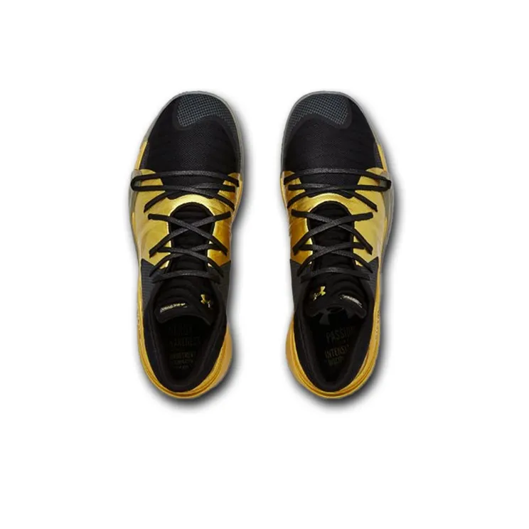 Under Armour Anatomix Spawn Low 'Metallic Gold'-3