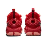 Modèles appartenant la collection régulière de Nike