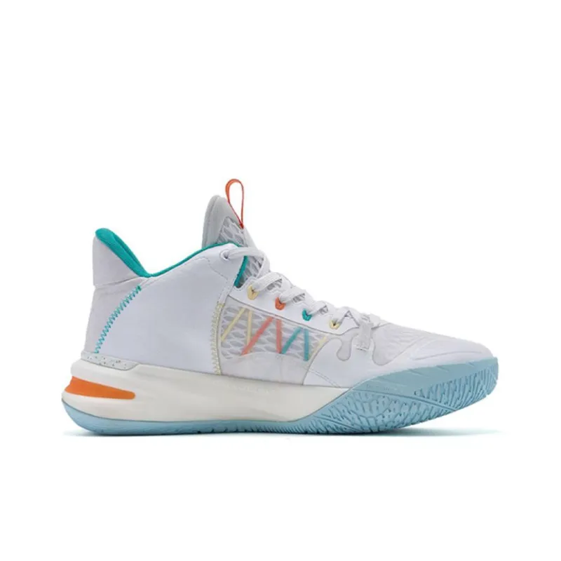 QIAODAN Wind Blade 2nd Generation Cushioning Wear Resistant Mid Top Basketball Shoes Men's White Green-1
