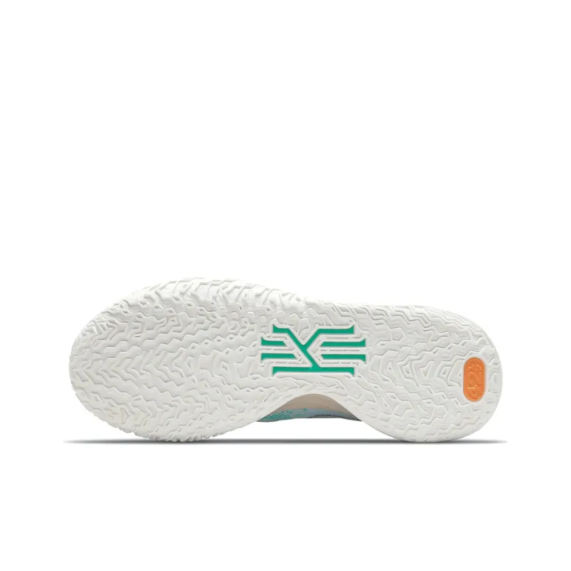 Nike Kyrie 7 'Copa'-5