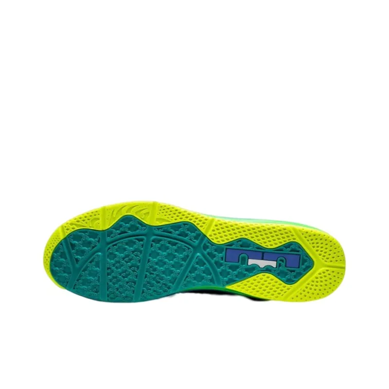 Nike LeBron X Low Sprite-3