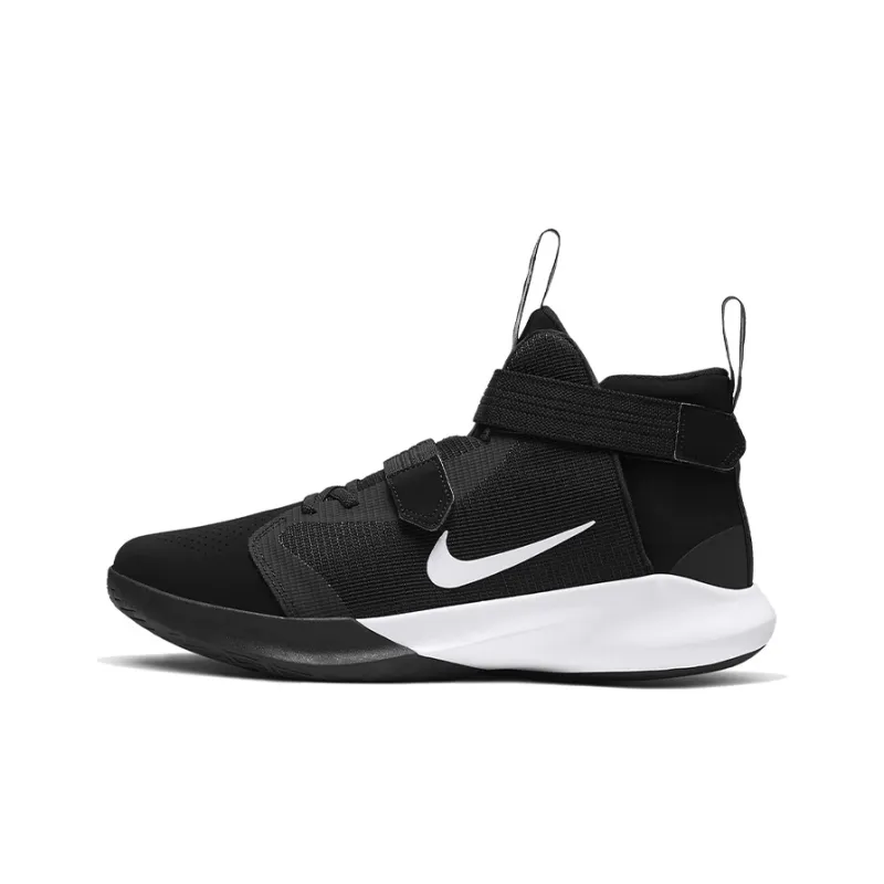 Nike Precision Iii FlyEase Black 4E-0