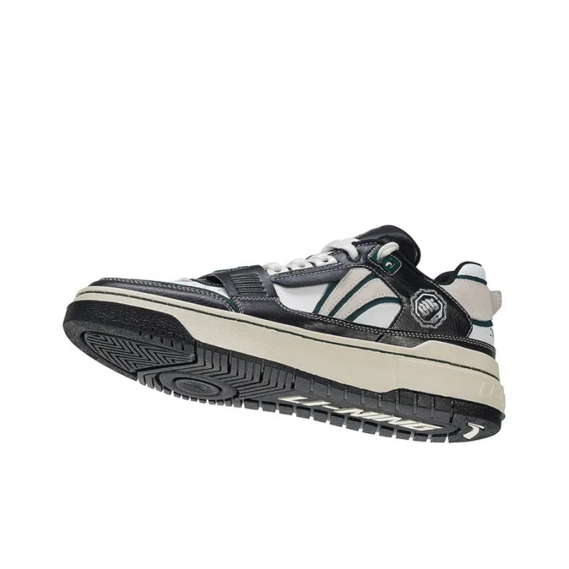LiNing Rookie Grasses Are All Soldiers Cushioning Anti Slip And Wear Resistant Low Top Basketball Shoes Black White-3