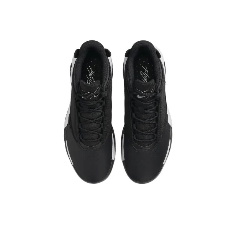 Jordan Max Aura 4 Black Metallic Silver-3