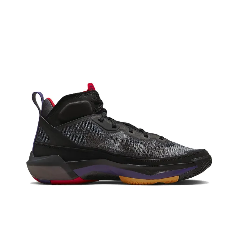 Air Jordan 37 'Raptors'-1