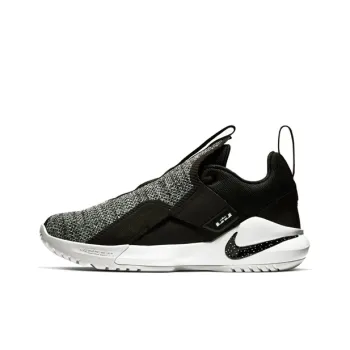 Nike Ambassador 11 Black Oreo