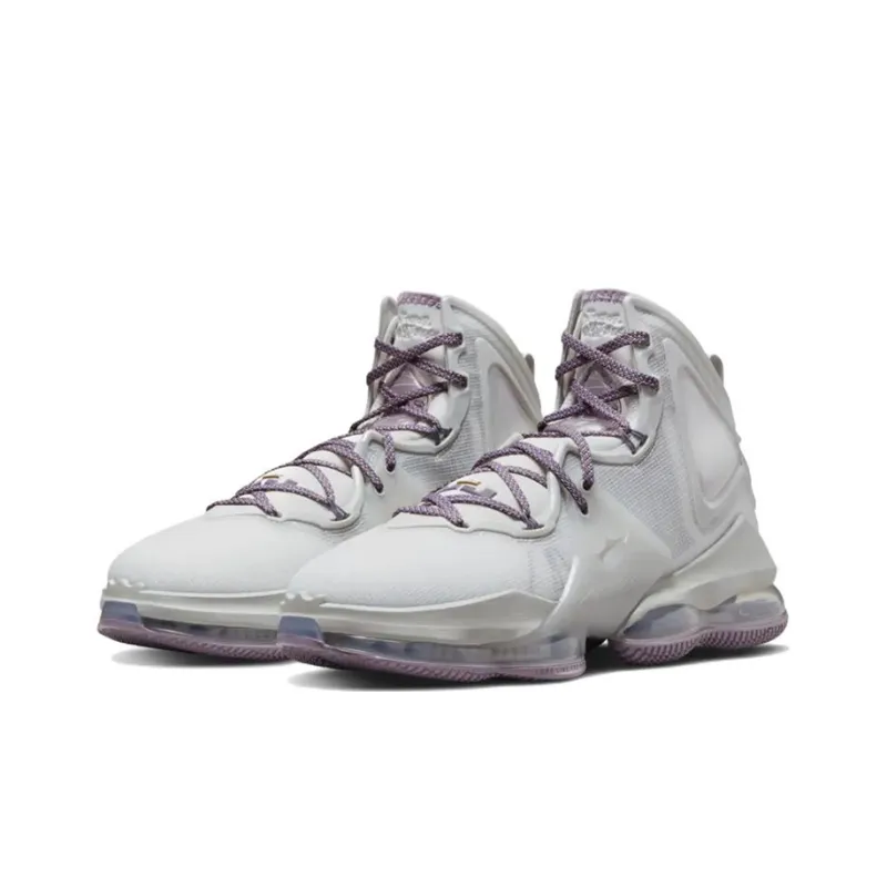 Nike LeBron 19 'The Cast'-2