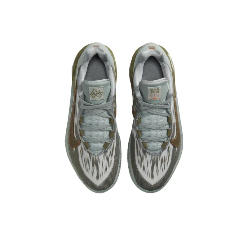 Nike X Devin Booker Air Zoom Gt Cut 2 'Keep It Tight'-3