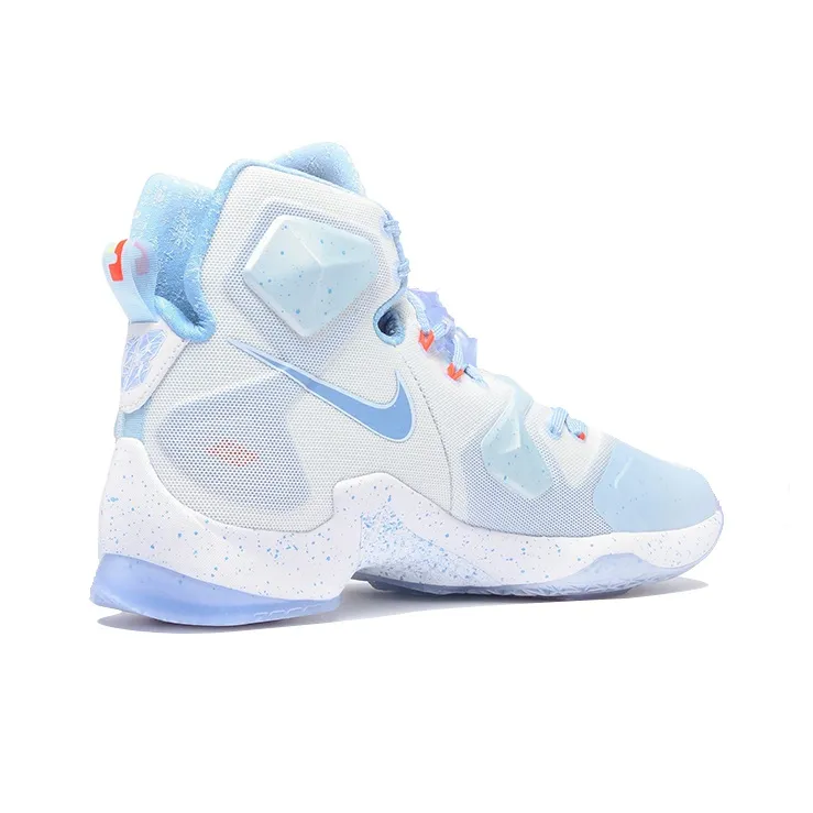 Nike LeBron 13 'Christmas'-2