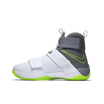 Nike LeBron Zoom Soldier 10 Dunkman