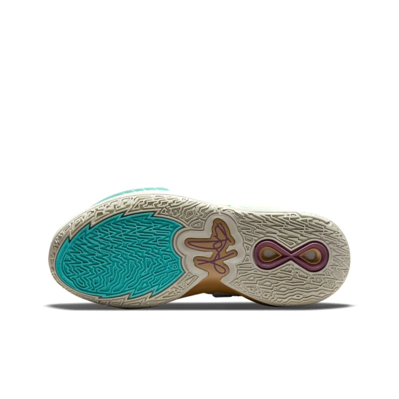 Nike Sue Bird X Kyrie Infinity Ep 'Golden Tribute'-5