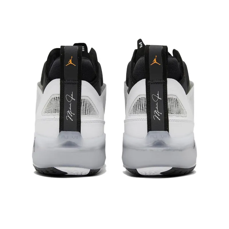 Air Jordan 37 'Oreo'-3