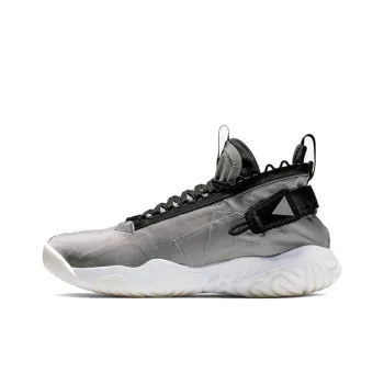 JORDAN Proto React Metallic Silver