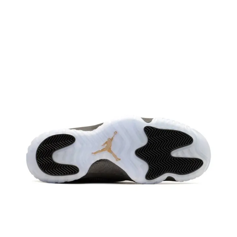 Jordan Future Black Ice-4