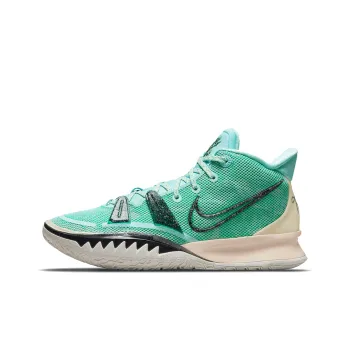 Nike Kyrie 7 'Copa'