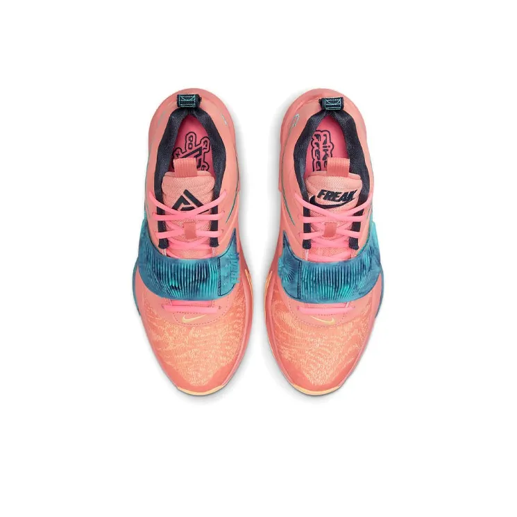 Nike Zoom Freak 3 'Stay Freaky'-3