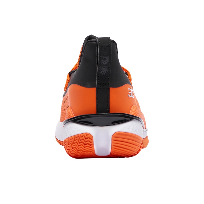 Amazon.com | Under Armour Big Kids Grade School Curry 3Z7