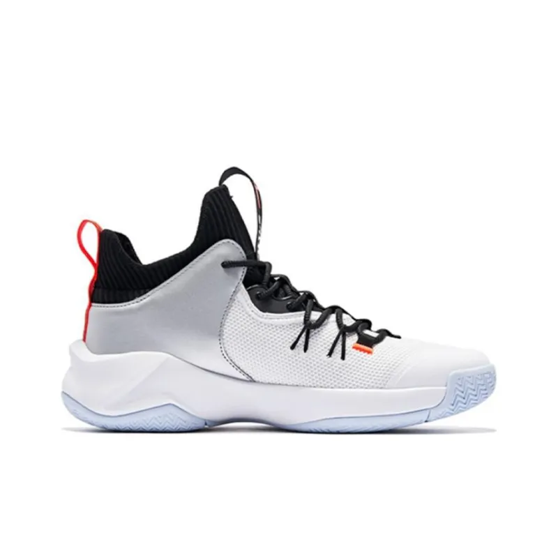QIAODAN Broken Shadow 1.0 Cushioning Breathable Mid Top Basketball Shoes Men's Black White-1