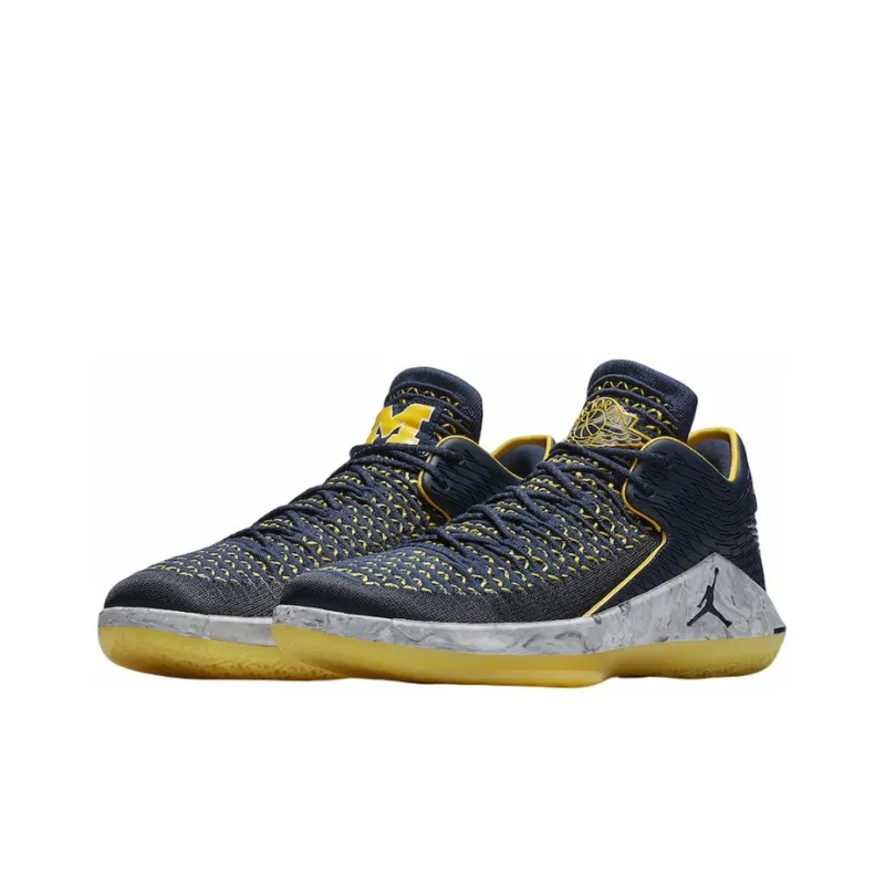 Jordan Xxxii Low Michigan-2