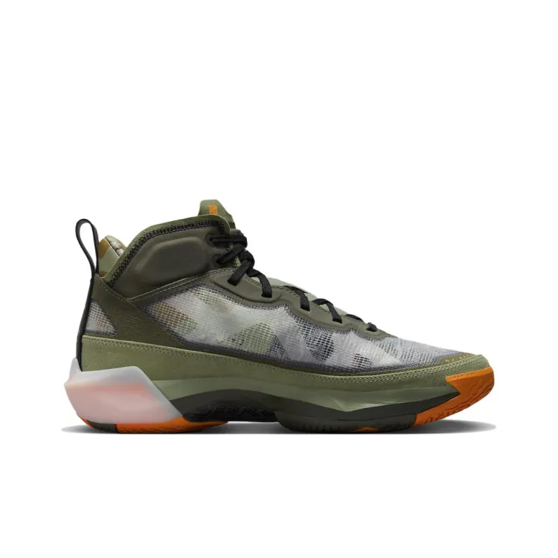Jordan 37 Undefeated-1