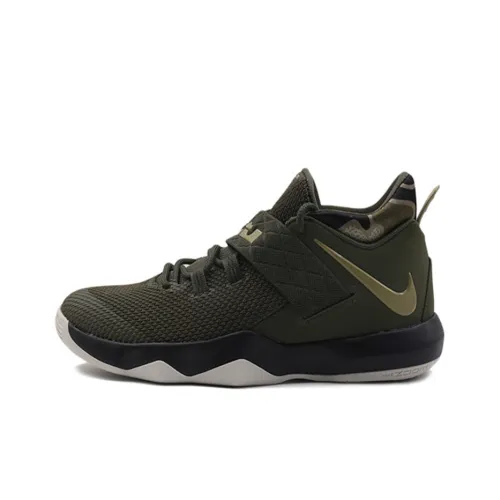 Nike Ambassador 10 Basketball Shoes Men Mid-Top Green/Black/White