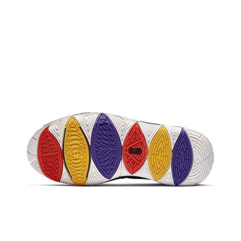 Bottom of kyrie 5 on sale