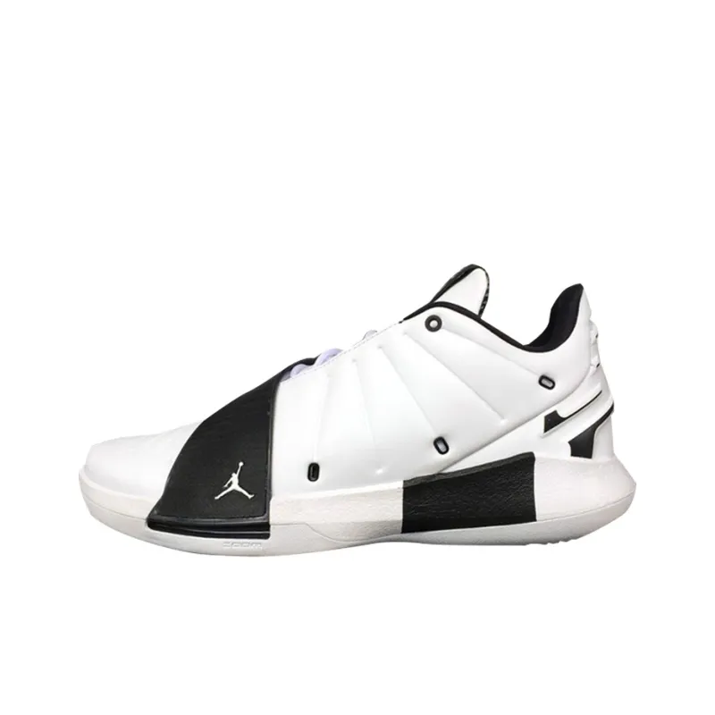 JORDAN CP3.XI Tb 'White Black'-0
